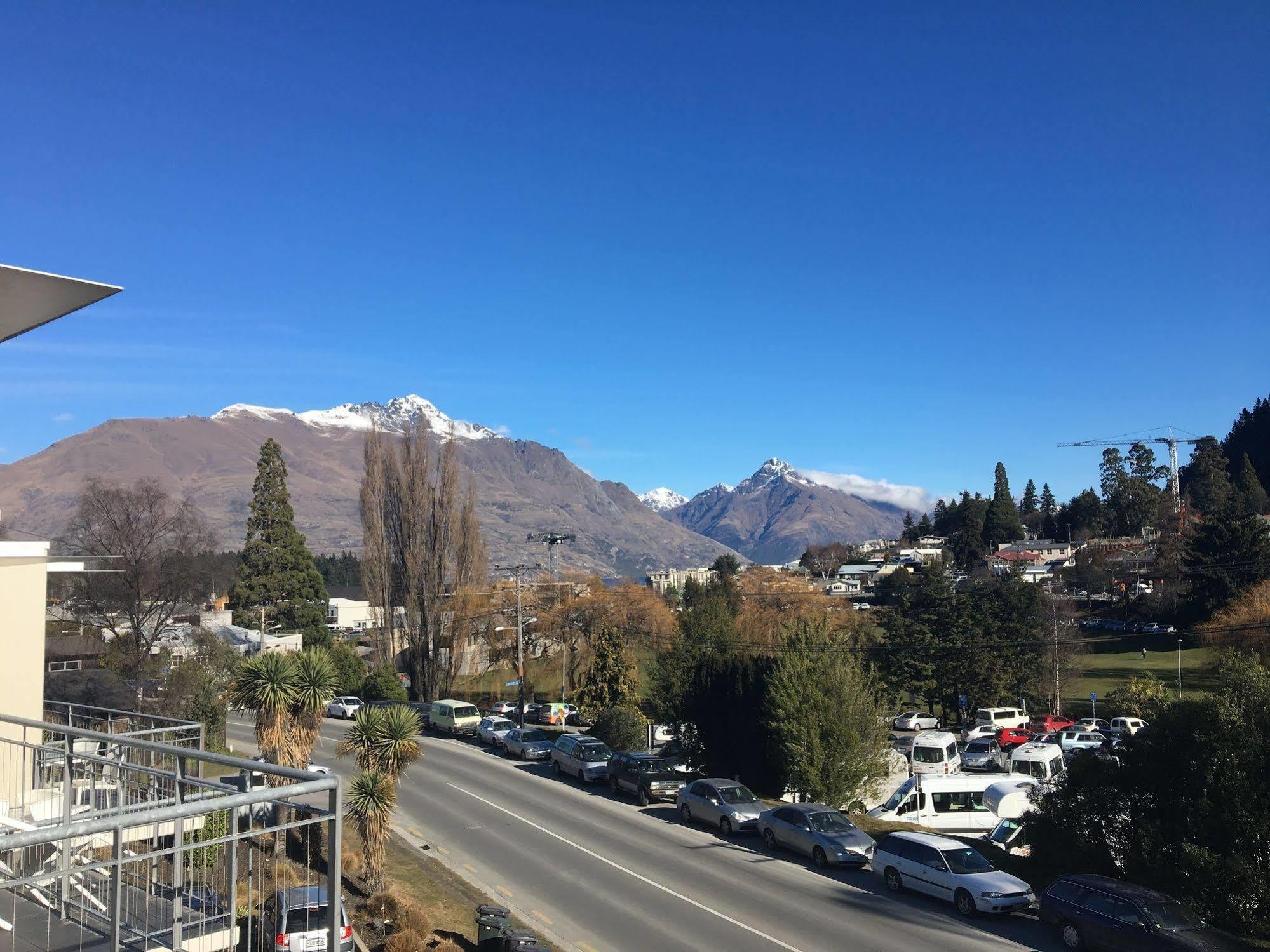 The Whistler Holiday Apartments Queenstown Exterior foto